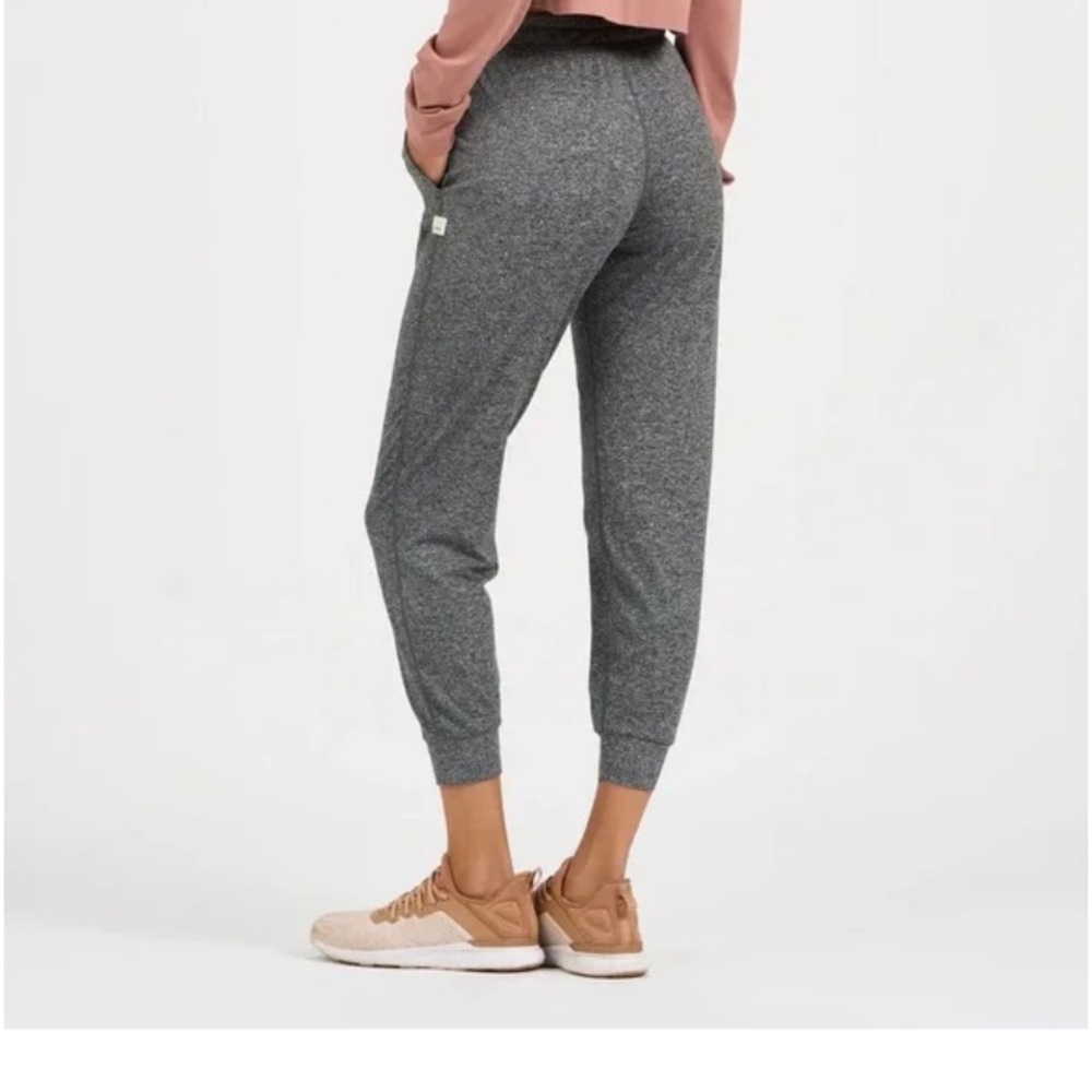Vuori Gray Drawstring Performance Jogger Pants Vw… - image 2